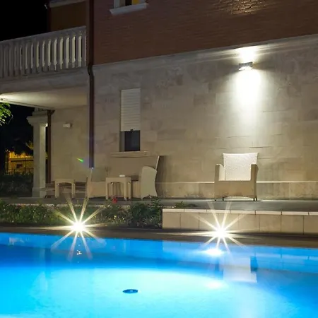 Ancora شقة فندقية 4*