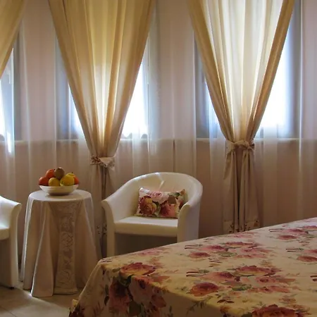 Apartmanhotel Ancora 4*