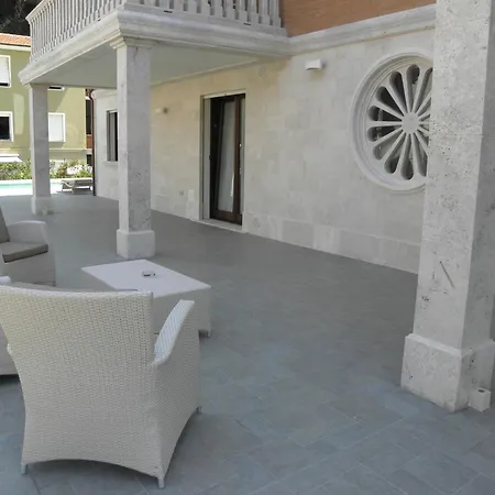 شقة فندقية Ancora 4*