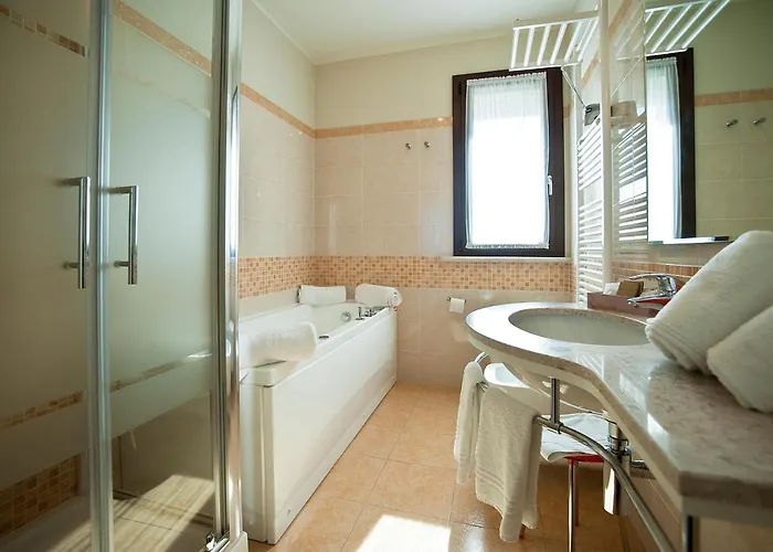 Ancora Apartmanhotel 4*