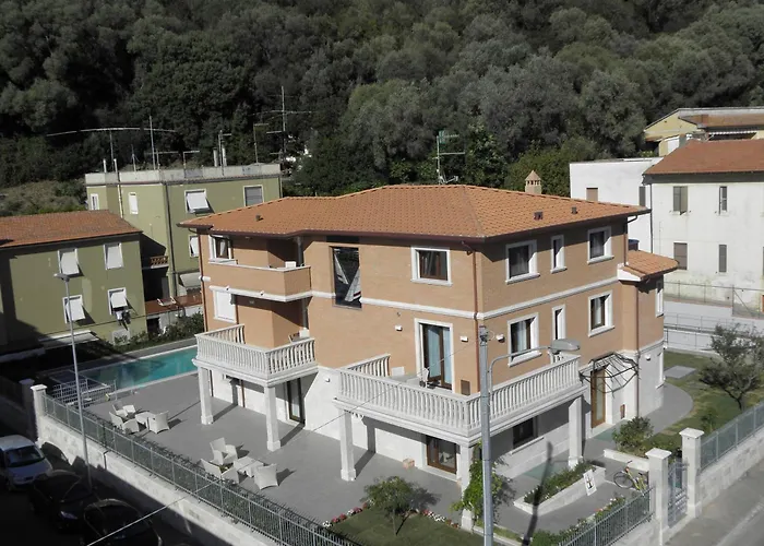 Apartmanhotel Ancora 4*